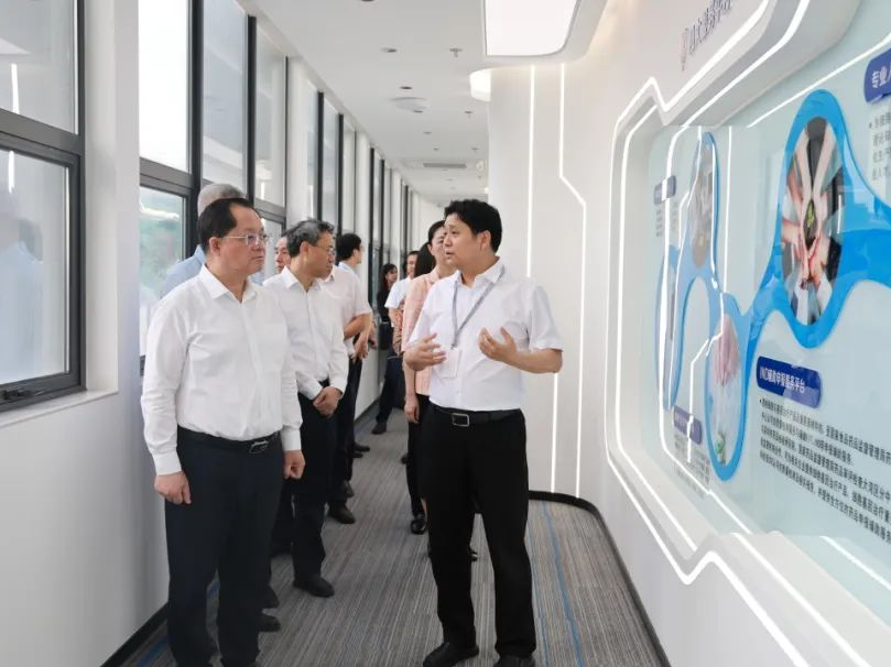 深圳市人大常委会主任骆文智率队调研深圳Ebpay支付